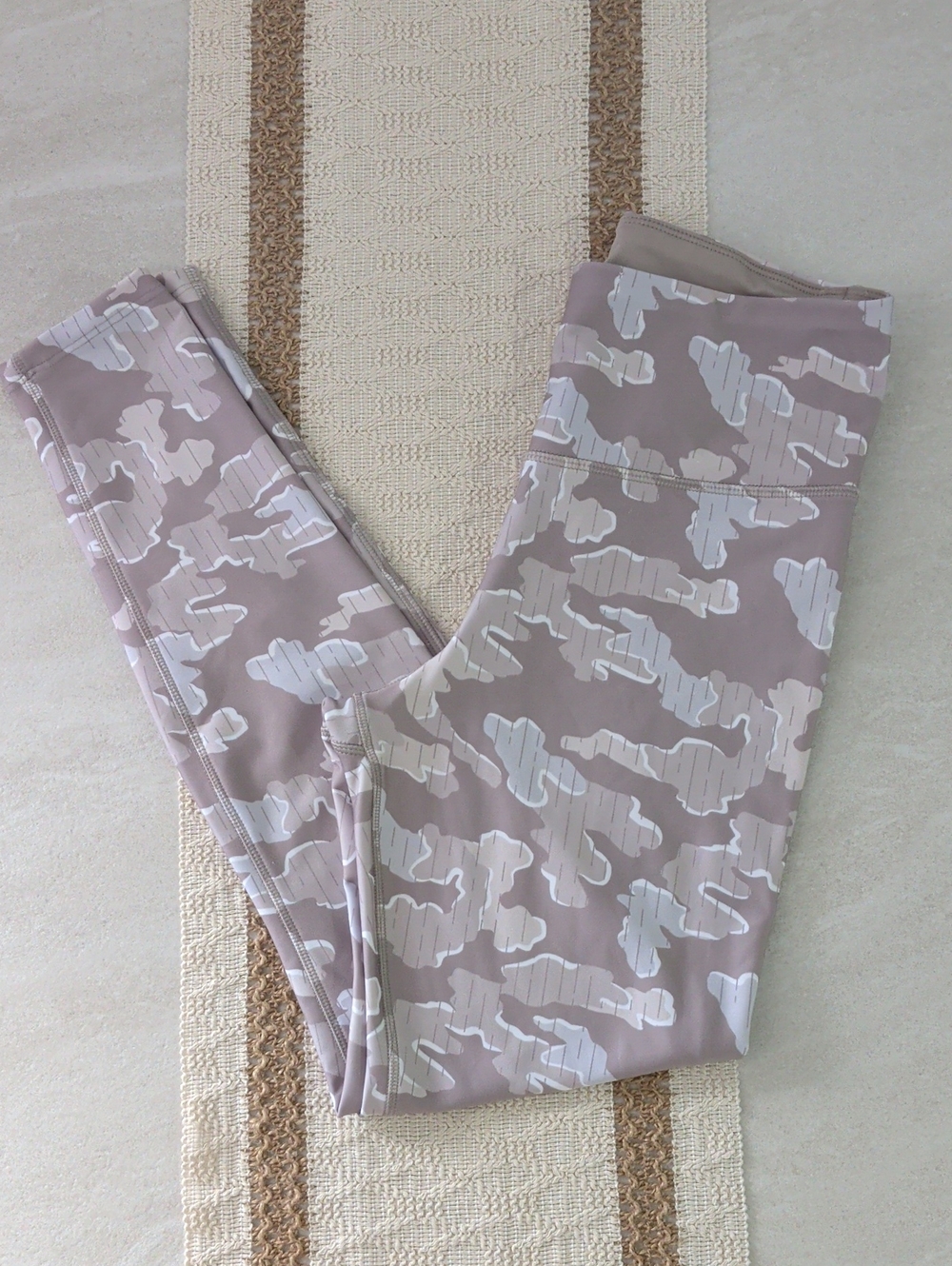 NWOT Reebok Beige Camo Leggings